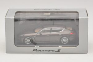 Porsche Panamera 970 S Hnědá Metalíza Minichamps 1:43 WAP0203400E Kov – obrázek 5 z 5