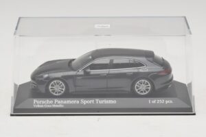 Porsche Panamera 971 4 E-Hybrid Sport Turismo Šedý Minichamps 1:43 410066112 Kov – obrázek 4 z 5
