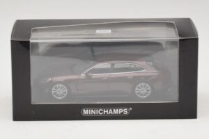 Porsche Panamera 971 Sport Turismo 4S Červený Minichamps 1:43 410066110 Kov – obrázek 5 z 5