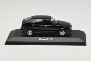 Renault 19 Černý Maxichamps 1:43 Renault 19 Černý Maxichamps 1:43 940113701 Kov