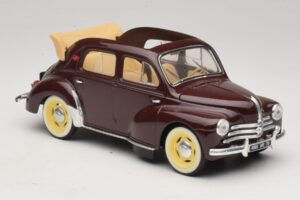 Renault 4CV Kaštanová Solido 1:18 8048 Kov – obrázek 4 z 6
