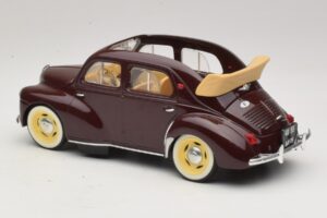 Renault 4CV Kaštanová Solido 1:18 8048 Kov – obrázek 5 z 6