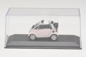Smart Fortwo 450 Kabriolet Bílý Legally Blonde 2 Náhradní Krabice Minichamps 1:43 402173900-R1 Kov – obrázek 4 z 5