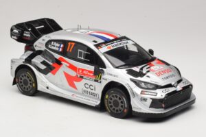 Toyota GR Yaris Rally1 #17 S. Ogier / V. Landais Rally Portugal Winner 2025 IXO 1:18 18RMC250A Kov – obrázek 4 z 6
