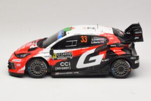 Toyota GR Yaris Rally1 #33 E. Evans / S. Martin Rally Monte Carlo 2026 IXO 1:18 18RMC269B Kov – obrázek 3 z 6