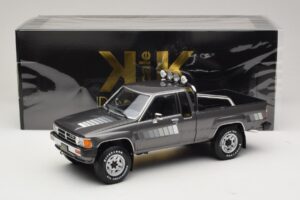 Toyota Hilux N50 Xtra Cab 4x4 Šedá Metalíza KK-Scale 1:18 KKDC181563 Kov – obrázek 6 z 6