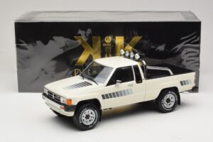 Toyota Hilux N50 Xtra Cab 4x4 Bílý KK-Scale 1:18 KKDC181564 Kov – obrázek 6 z 6
