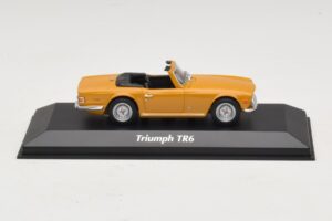 Triumph TR6 Oranžový Maxichamps 1:43 Triumph TR6 Oranžový Maxichamps 1:43 940132571 Kov
