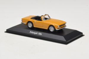 Triumph TR6 Oranžový Maxichamps 1:43 940132571 Kov – obrázek 3 z 5