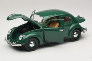 Volkswagen Beetle Zelená Maisto 1:18 32820 Kov – obrázek 2 z 8