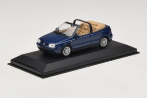 Volkswagen Golf Mk4 Kabriolet Modrý Dealerská Edice Minichamps 1:43 GOLF005 Kov – obrázek 2 z 5