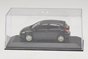 Volkswagen Golf Plus Mk5 Černý Minichamps 1:43 GOLF007 Kov – obrázek 4 z 5