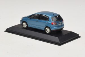 Volkswagen Golf Plus Mk5 Modrá Metalíza Náhradní Krabice Minichamps 1:43 GOLF02-R1 Kov – obrázek 3 z 5