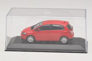Volkswagen Golf Plus Mk5 Tornado Red Náhradní Krabice Minichamps 1:43 821911110-R1 Kov – obrázek 4 z 5