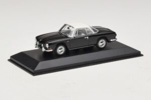 Volkswagen Karmann Ghia Černý s bílou střechou Minichamps 1:43 430050224 Kov – obrázek 2 z 5
