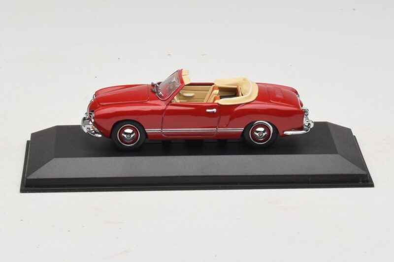 Volkswagen Karmann Ghia Kabriolet Tmavě Červený Minichamps 1:43 5032 Kov