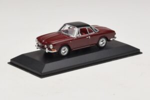 Volkswagen Karmann Ghia Červený S Černou Střechou Minichamps 1:43 GHIA002 Kov – obrázek 2 z 5