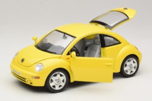 Volkswagen New Beetle A4 Žlutý Bburago 1:18 3302 Kov – obrázek 2 z 8