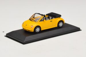 Volkswagen New Beetle Kabriolet Žlutý Minichamps 1:43 BEETLE002 Kov – obrázek 2 z 5
