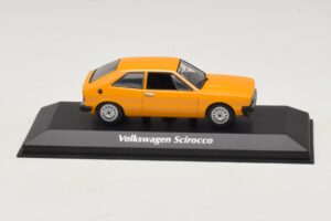 Volkswagen Scirocco Mk1 Žlutý Maxichamps 1:43 Volkswagen Scirocco Mk1 Žlutý Maxichamps 1:43 940050424 Kov