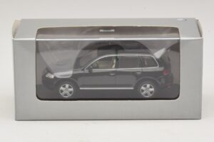 Volkswagen Touareg 7L Černý Minichamps 1:43 TOUAREG002 Kov – obrázek 5 z 5