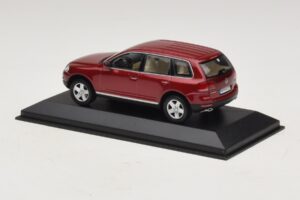 Volkswagen Touareg 7L Červený Minichamps 1:43 TOUAREG003 Kov – obrázek 3 z 5
