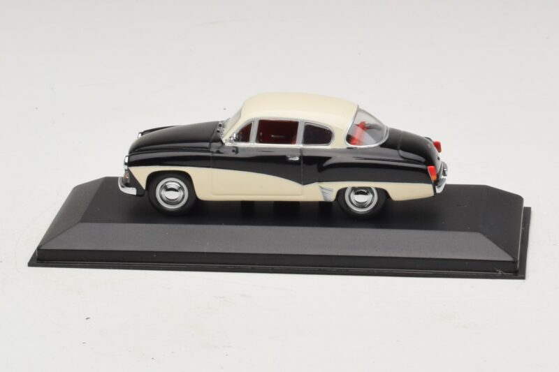 Wartburg A311 Tmavě Modrá Bílá Minichamps 1:43 WARBURG001 Kov
